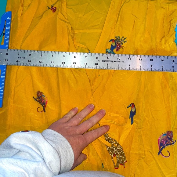 Farm Rio Jungle Tucanos wrap dress yellow puff NWT XS - Picture 11 of 13